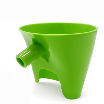 No-Mess Flour Funnel for KitchenAid Mixer – Green